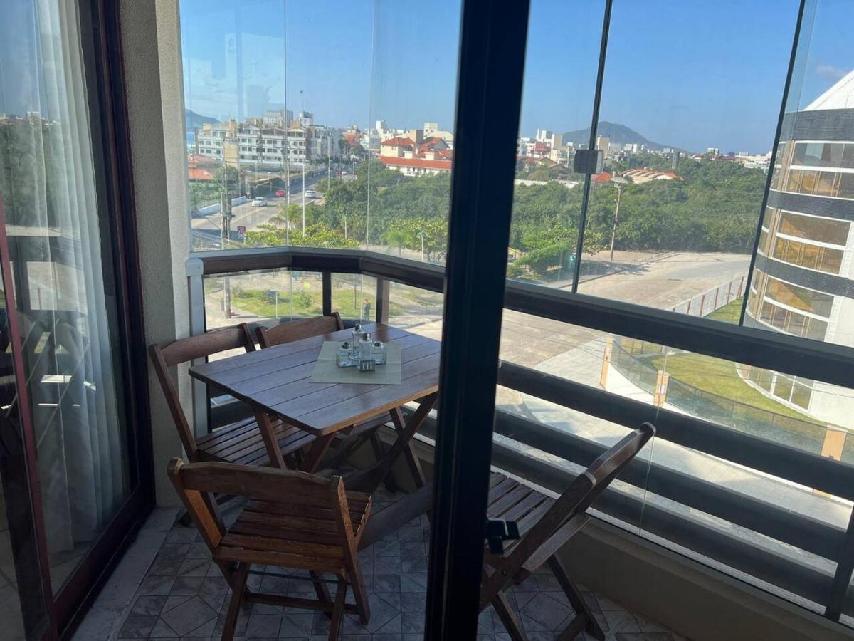 フロリアノポリスApartamento Maravilhoso, Completo,1 Quarto Com Cama Queen E Sofa Retratil, Bi Cama Embutida, Colchao Extra, Vista Pro Mar, Dormem 5, Pe Na Areia, Jacuzzi, Piscina Wifi,Self Checkin, Automatizadoアパートメント エクステリア 写真